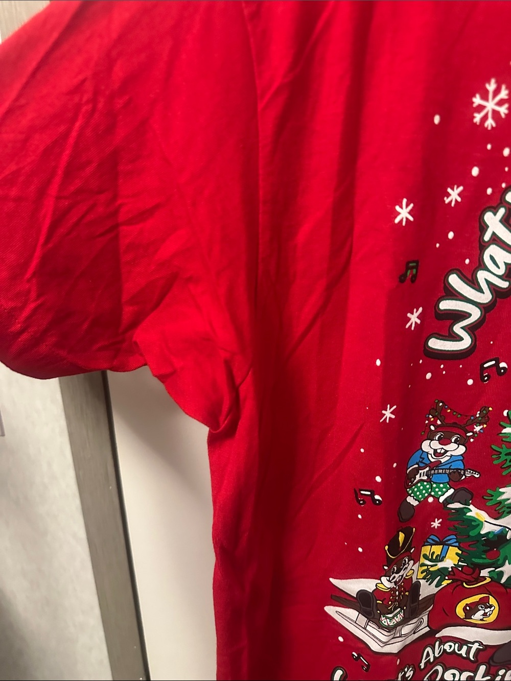 Red Holiday Graphic Tee — Festive Tree Rocking Design - Picture 4 of 9